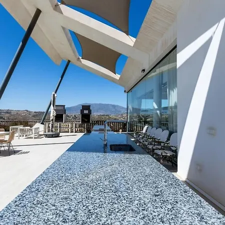 Casa Banderas - Relax And Unwind With A Beautiful View In Apartament La Cala De Mijas